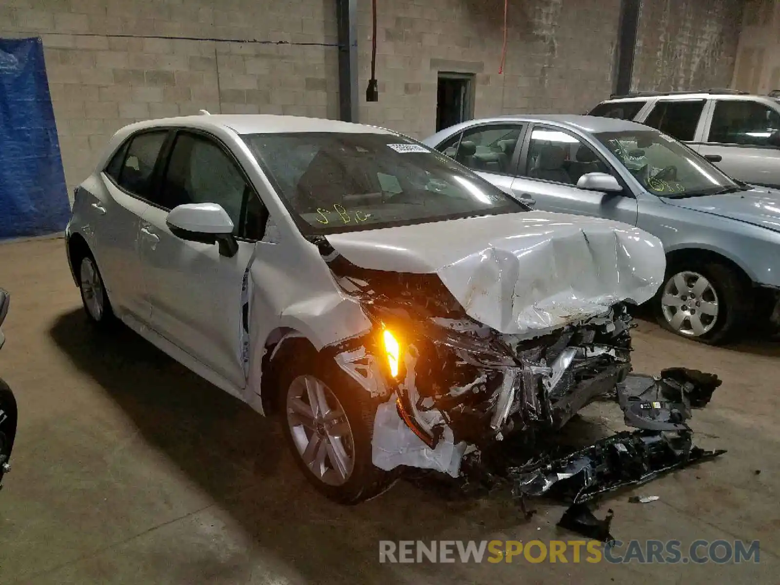 1 Photograph of a damaged car JTNK4RBE8K3056744 TOYOTA COROLLA 2019