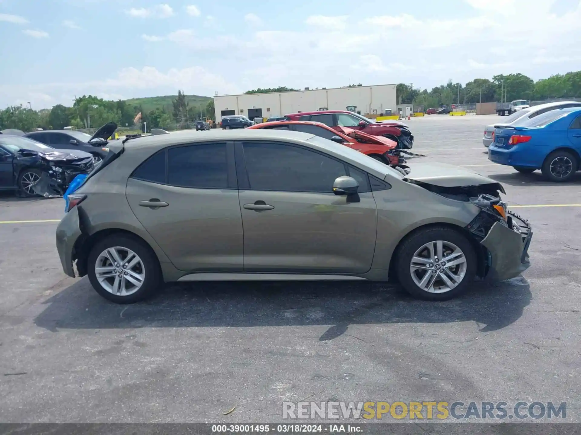 13 Photograph of a damaged car JTNK4RBE8K3058901 TOYOTA COROLLA 2019