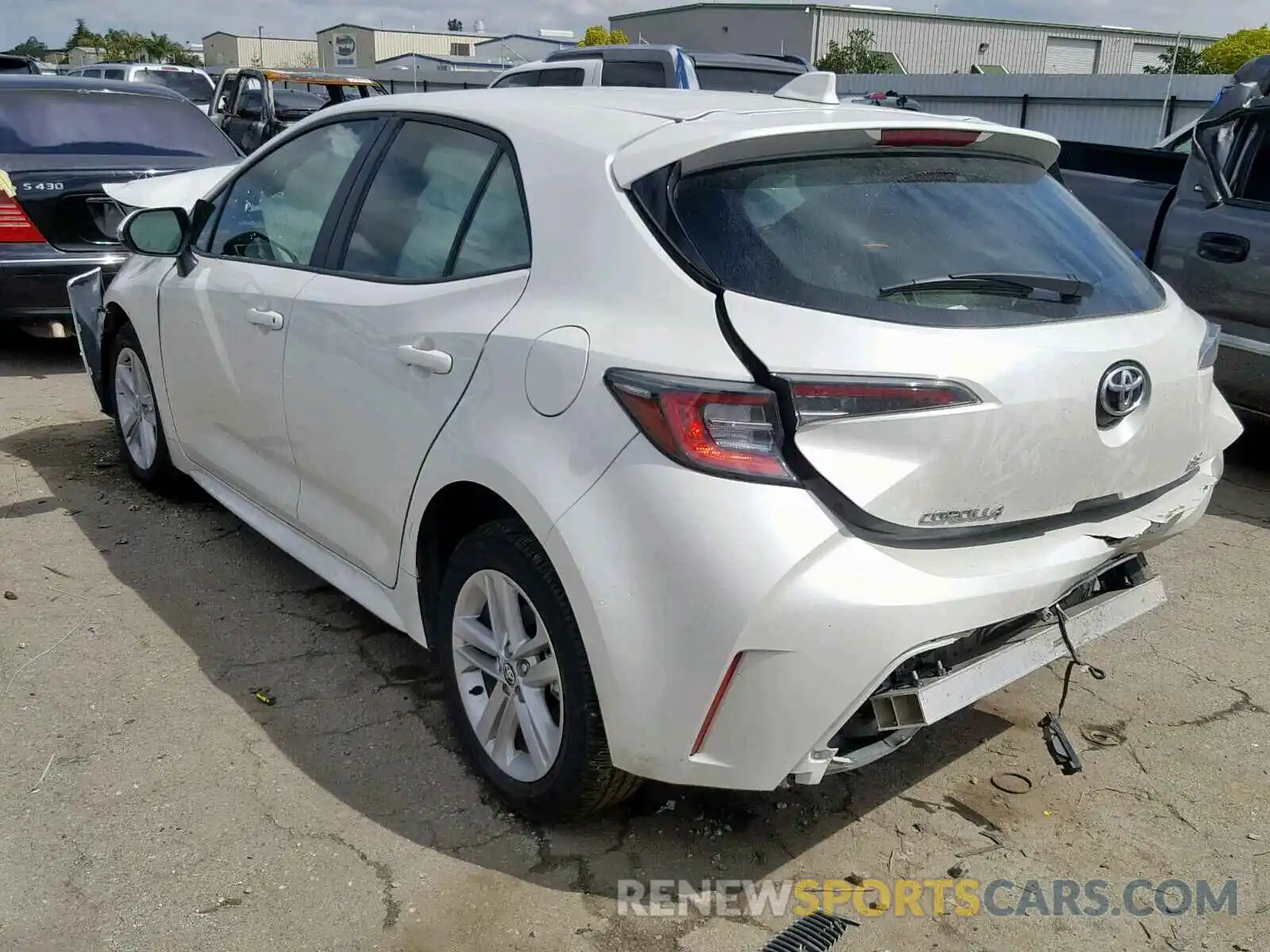 3 Photograph of a damaged car JTNK4RBE9K3001140 TOYOTA COROLLA 2019