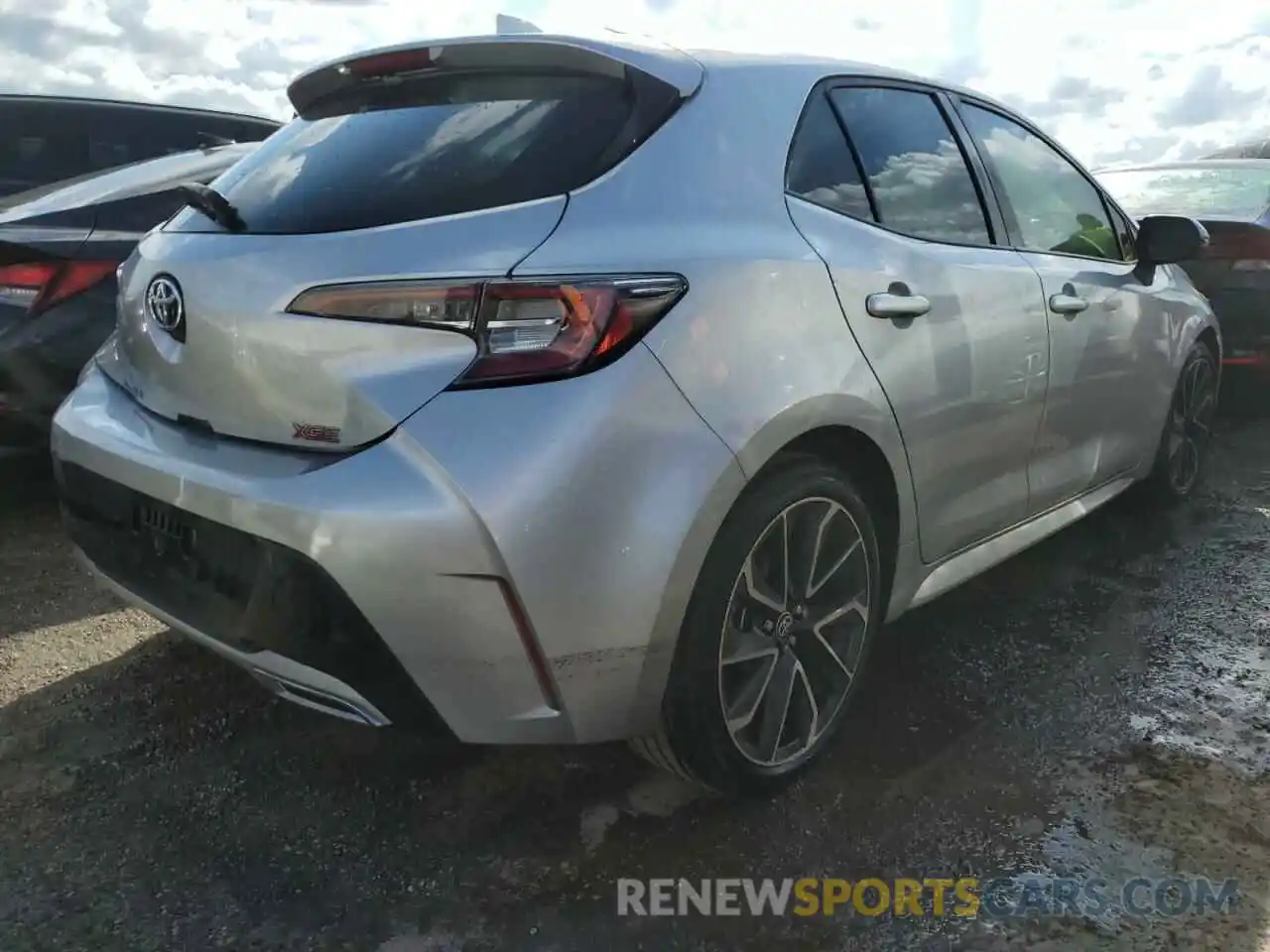 4 Photograph of a damaged car JTNK4RBE9K3010873 TOYOTA COROLLA 2019