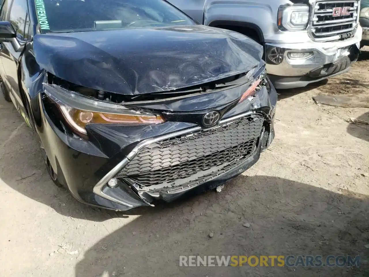 9 Photograph of a damaged car JTNK4RBE9K3011991 TOYOTA COROLLA 2019