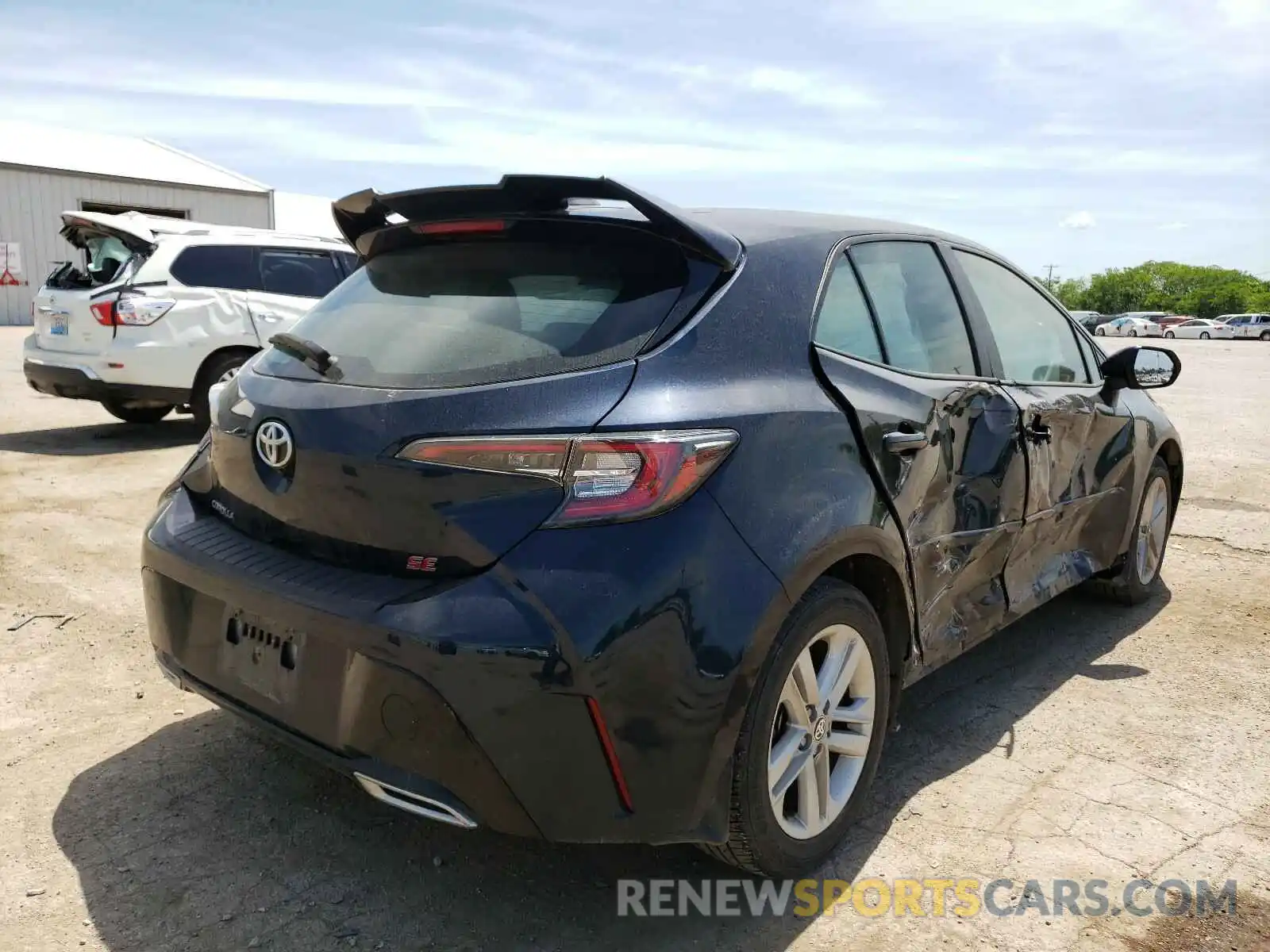 4 Photograph of a damaged car JTNK4RBE9K3016964 TOYOTA COROLLA 2019