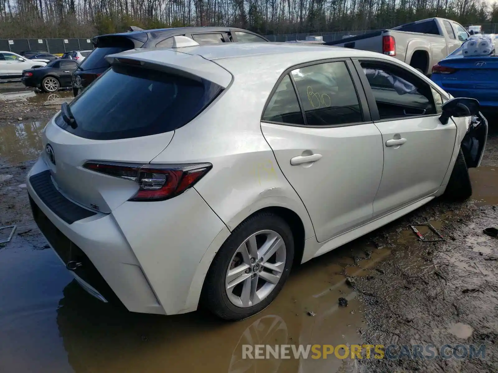 4 Photograph of a damaged car JTNK4RBE9K3021114 TOYOTA COROLLA 2019