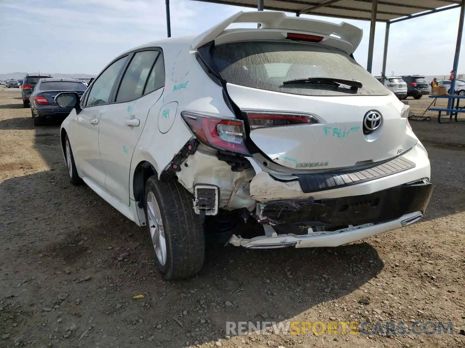 3 Photograph of a damaged car JTNK4RBE9K3030010 TOYOTA COROLLA 2019