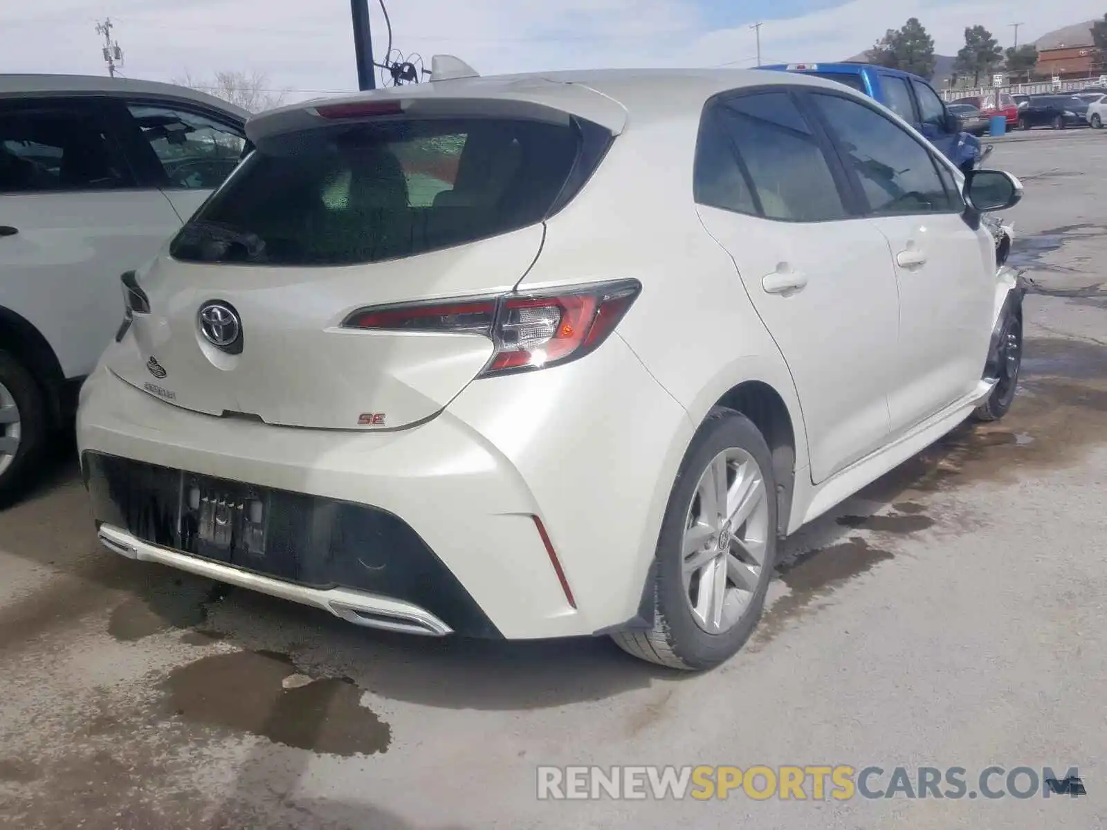 4 Photograph of a damaged car JTNK4RBE9K3032002 TOYOTA COROLLA 2019