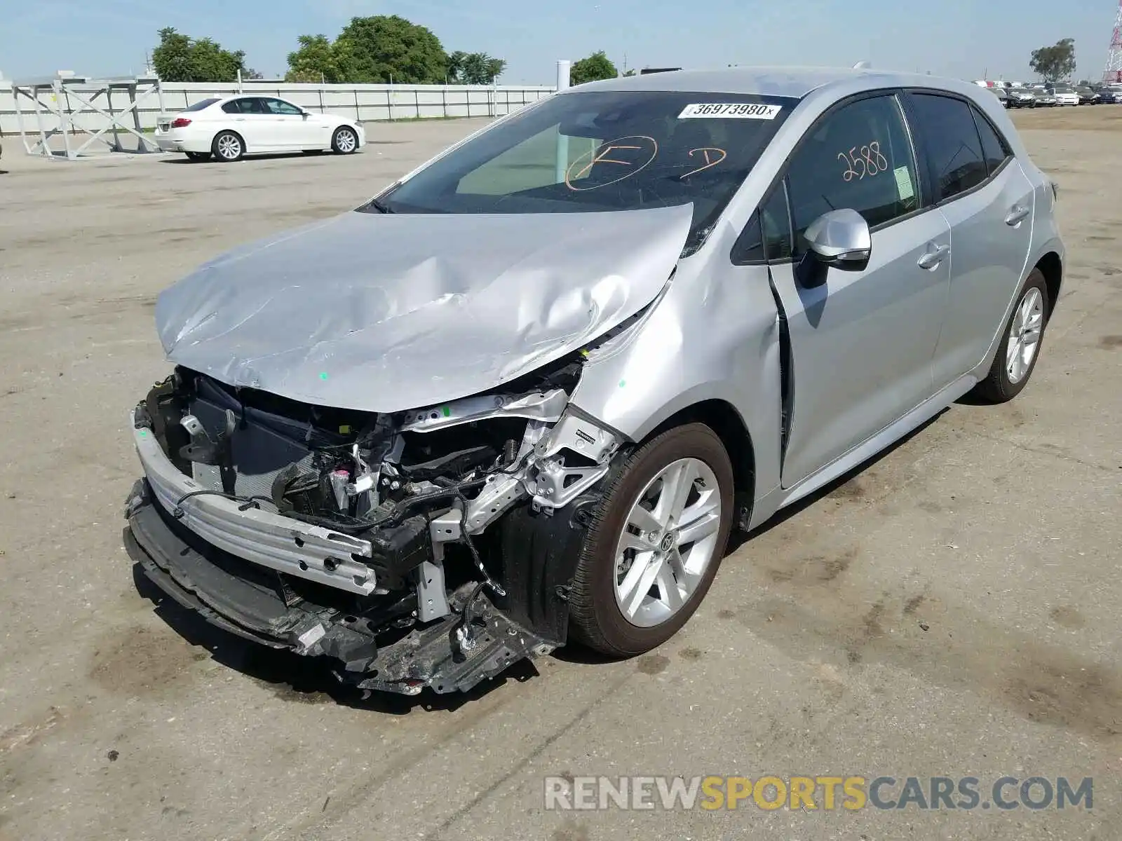 2 Photograph of a damaged car JTNK4RBE9K3045994 TOYOTA COROLLA 2019