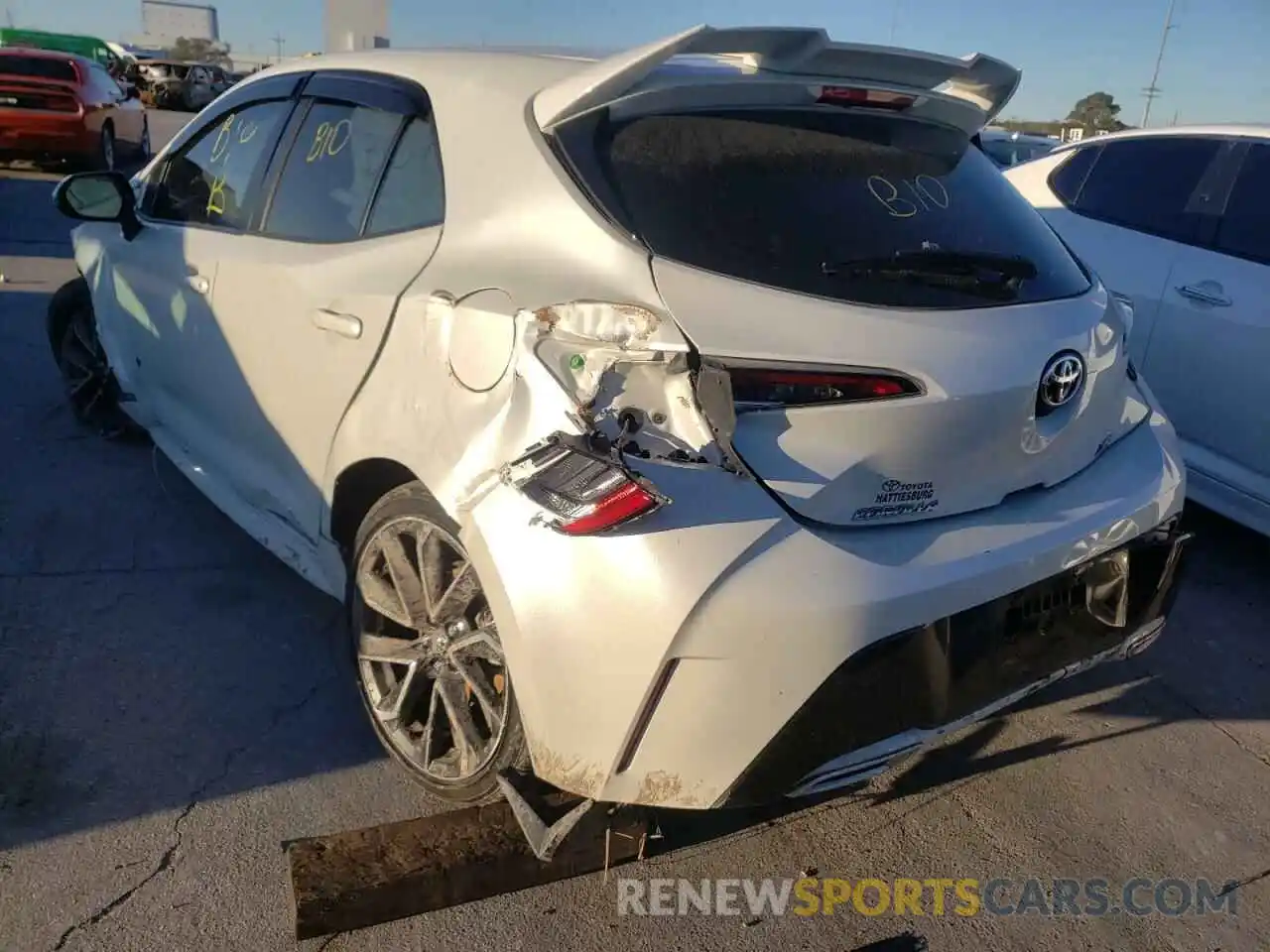 3 Photograph of a damaged car JTNK4RBE9K3046109 TOYOTA COROLLA 2019