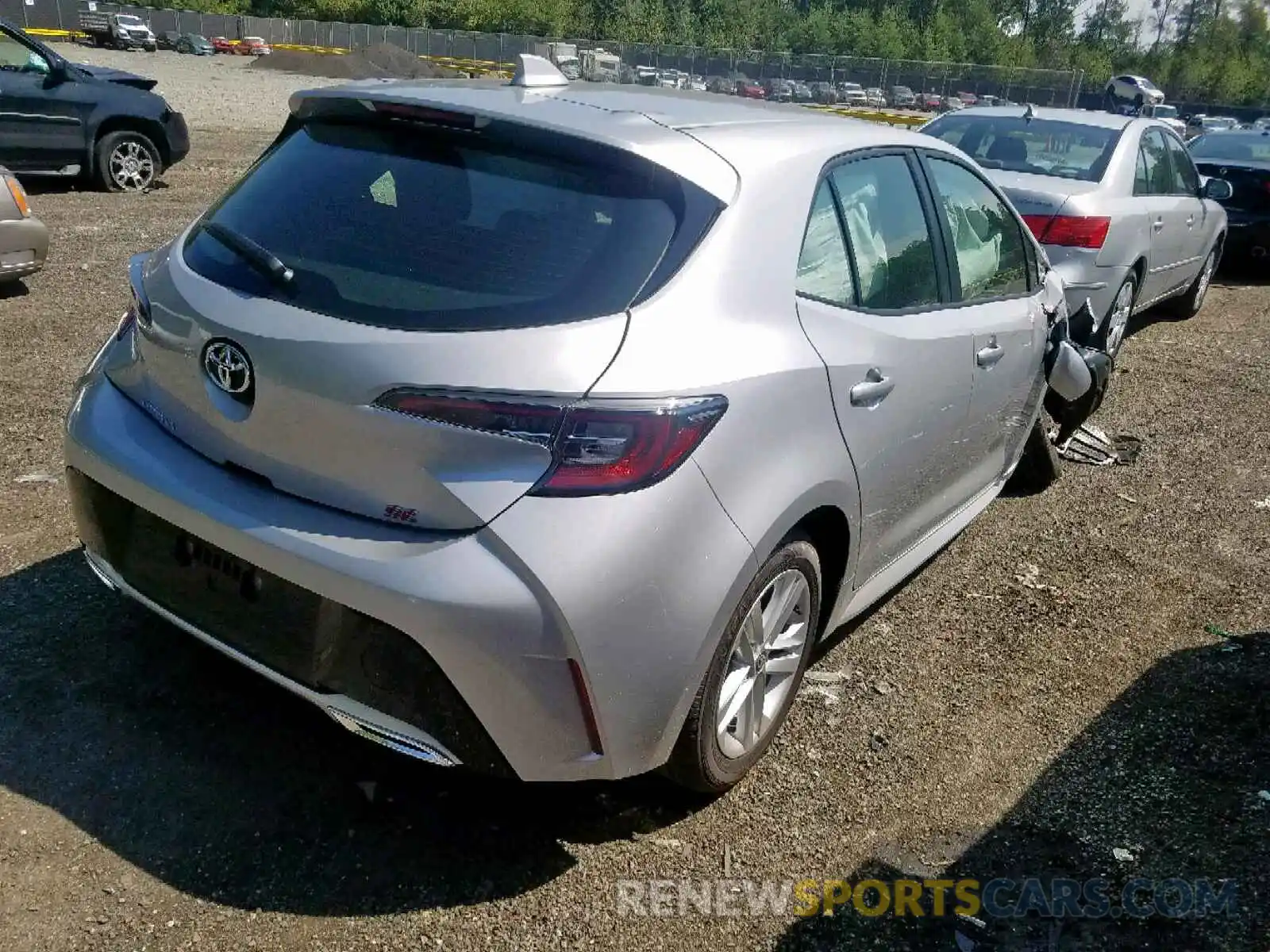 4 Photograph of a damaged car JTNK4RBE9K3050564 TOYOTA COROLLA 2019