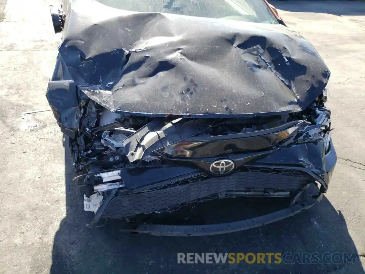 9 Photograph of a damaged car JTNK4RBE9K3053612 TOYOTA COROLLA 2019