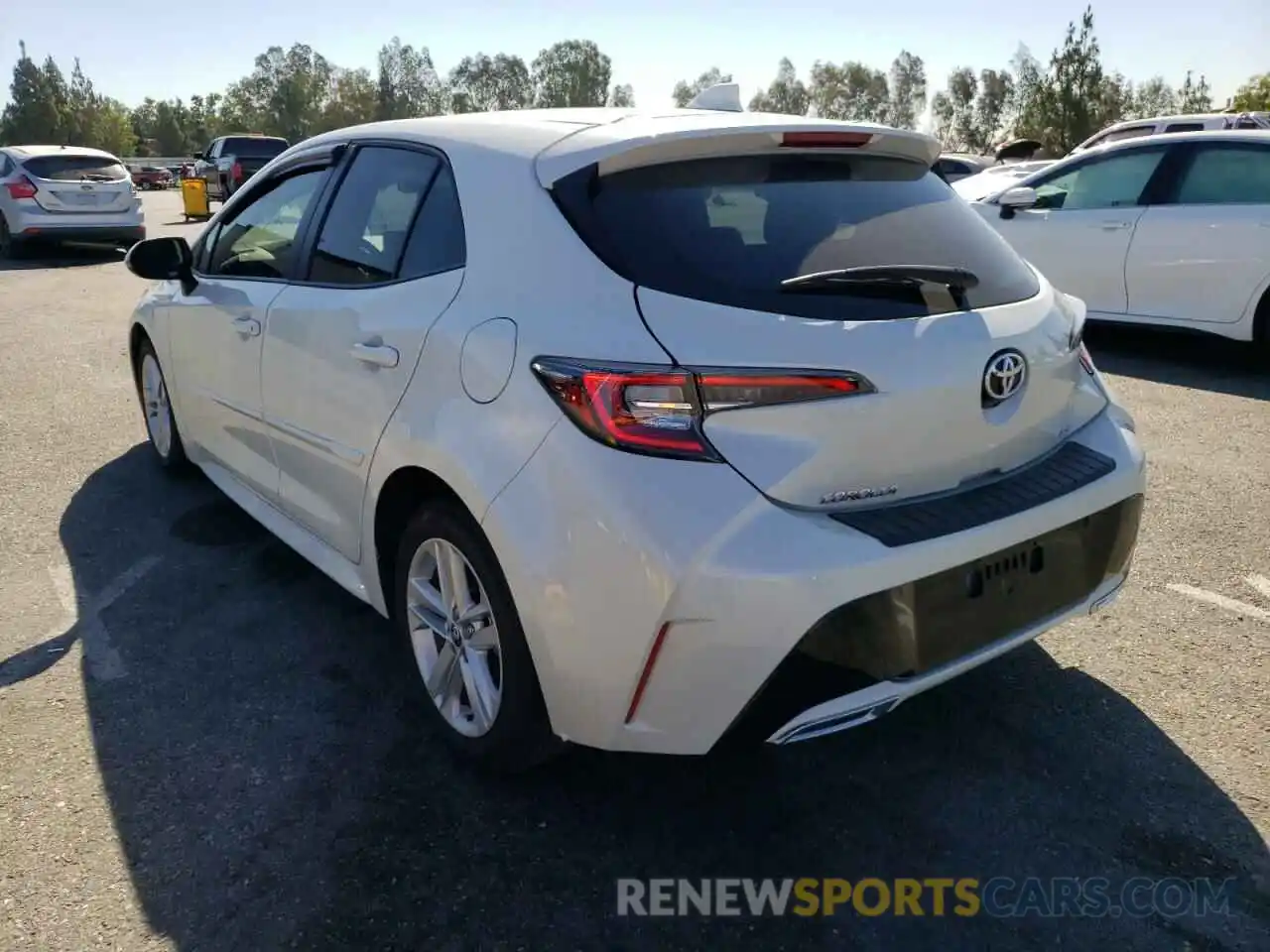 3 Photograph of a damaged car JTNK4RBE9K3053853 TOYOTA COROLLA 2019