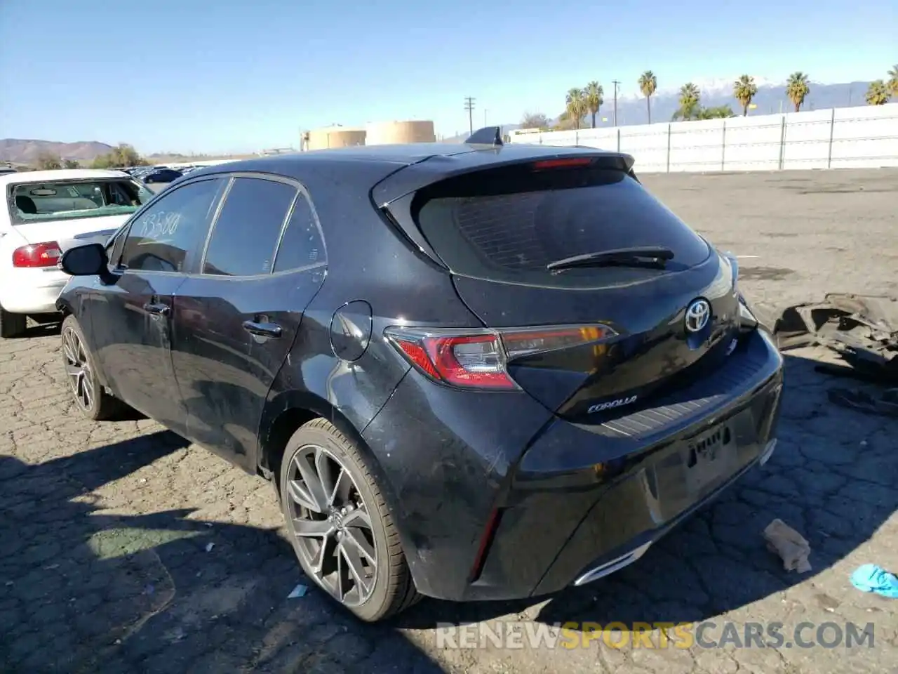 3 Photograph of a damaged car JTNK4RBE9K3073312 TOYOTA COROLLA 2019