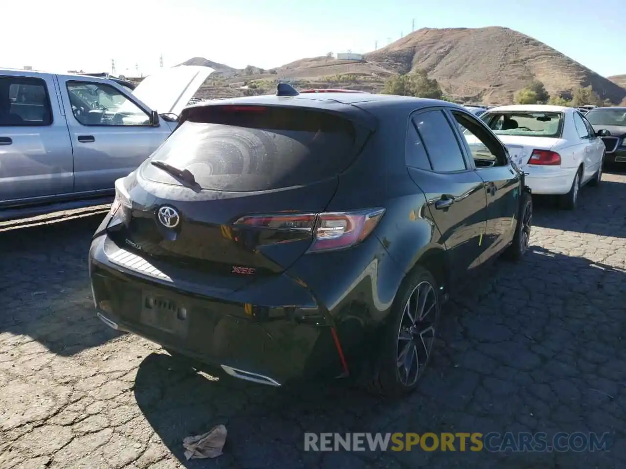 4 Photograph of a damaged car JTNK4RBE9K3073312 TOYOTA COROLLA 2019