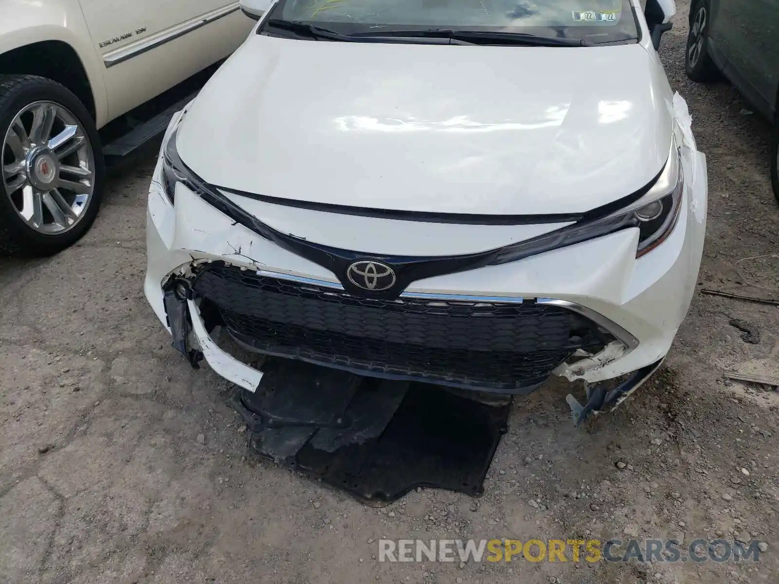 10 Photograph of a damaged car JTNK4RBEXK3003141 TOYOTA COROLLA 2019