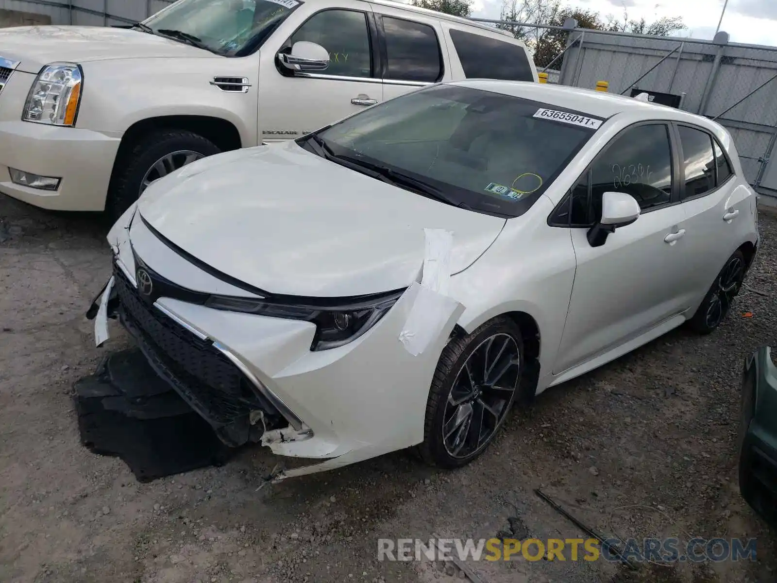 2 Photograph of a damaged car JTNK4RBEXK3003141 TOYOTA COROLLA 2019