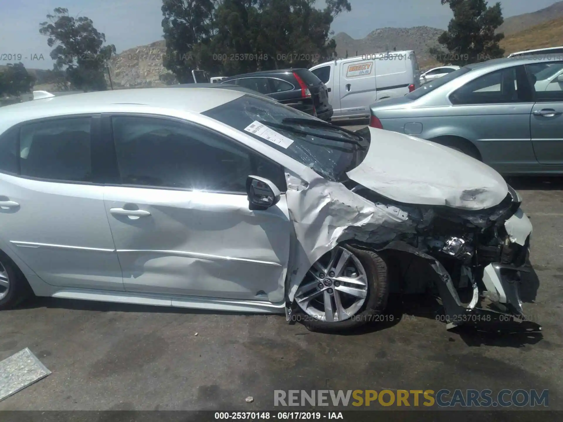 6 Photograph of a damaged car JTNK4RBEXK3020635 TOYOTA COROLLA 2019