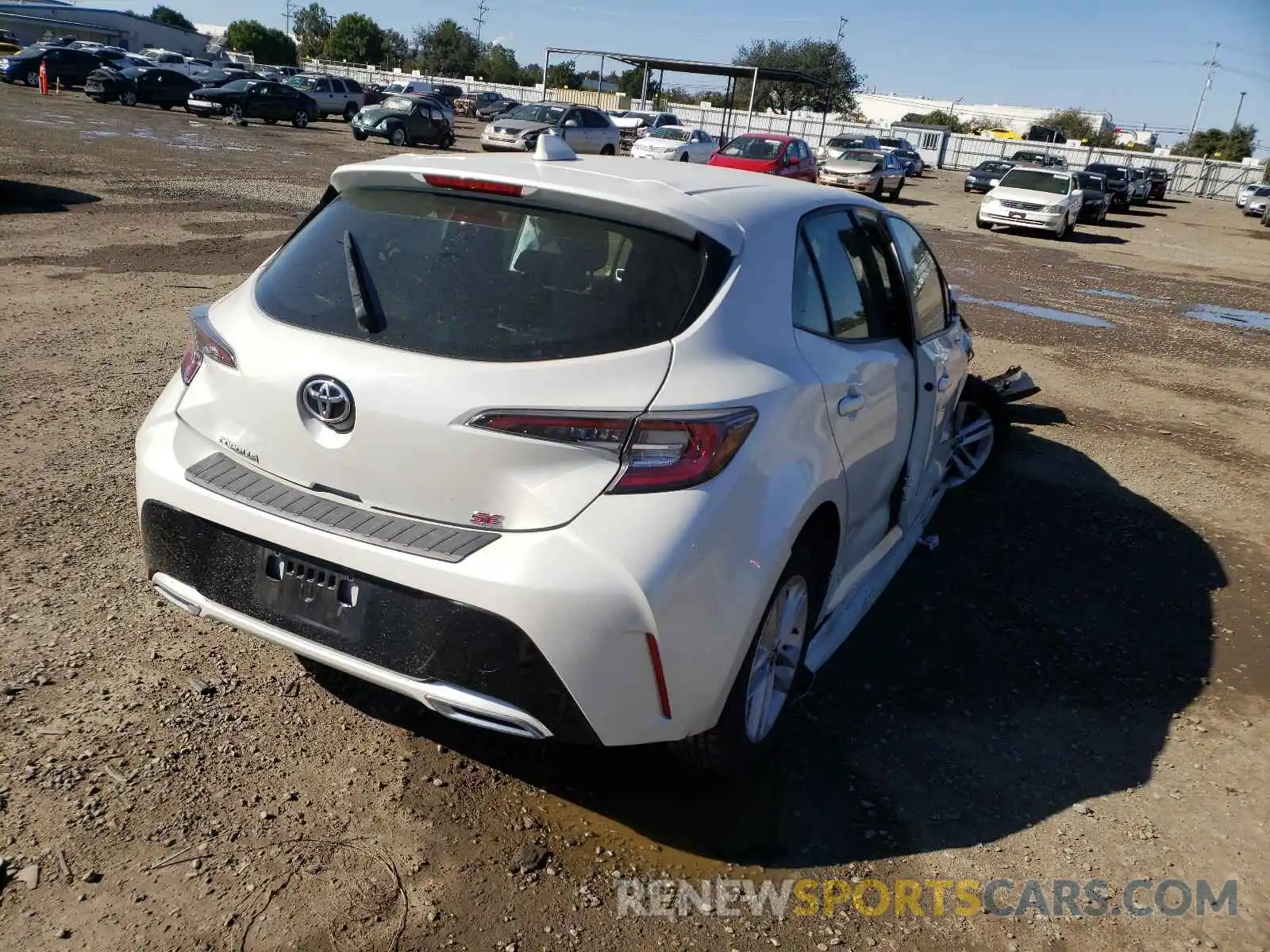 4 Photograph of a damaged car JTNK4RBEXK3024510 TOYOTA COROLLA 2019