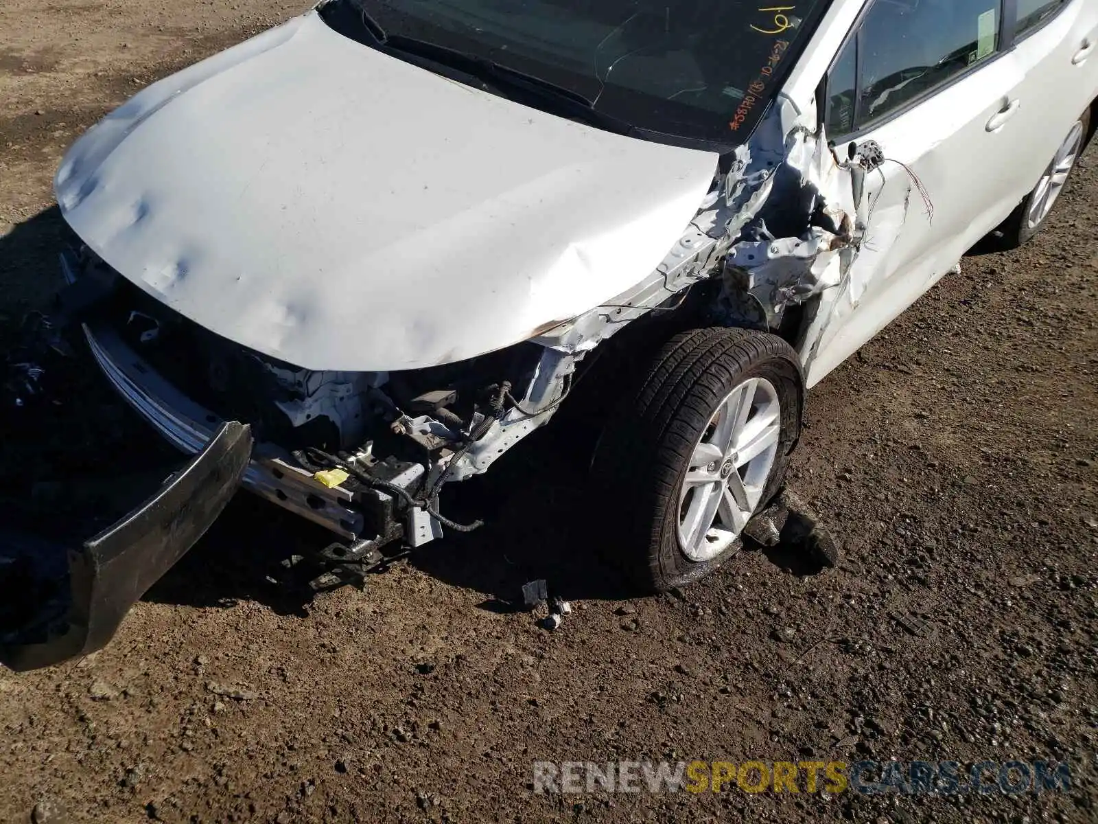 9 Photograph of a damaged car JTNK4RBEXK3024510 TOYOTA COROLLA 2019