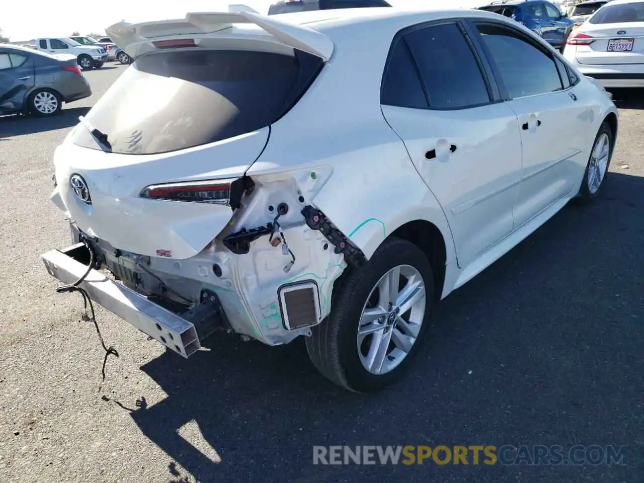 4 Photograph of a damaged car JTNK4RBEXK3033708 TOYOTA COROLLA 2019