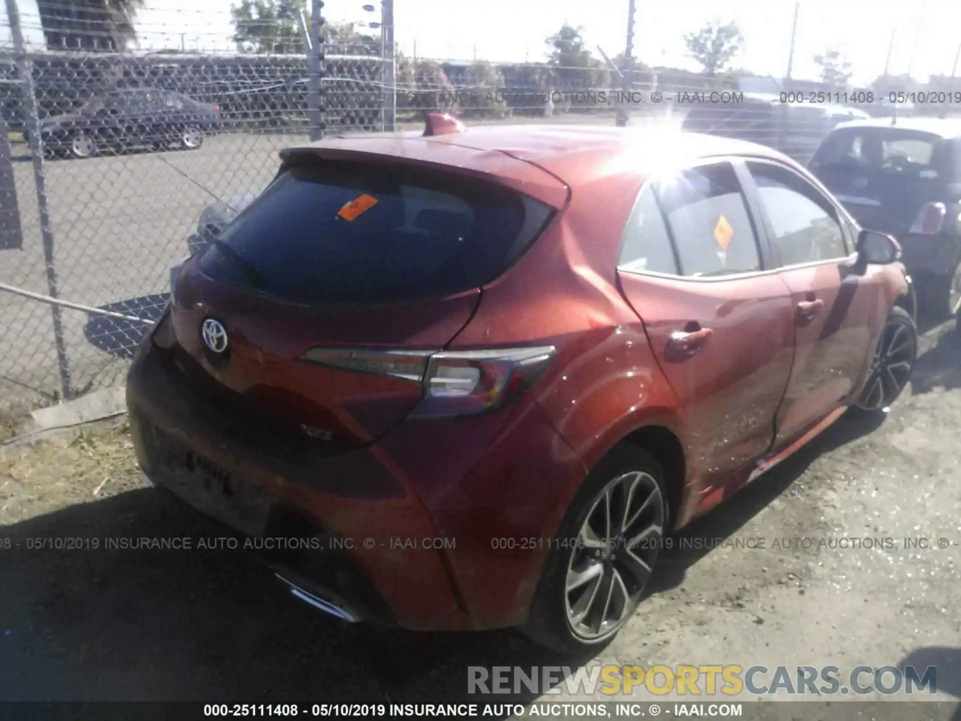 4 Photograph of a damaged car JTNK4RBEXK3035619 TOYOTA COROLLA 2019