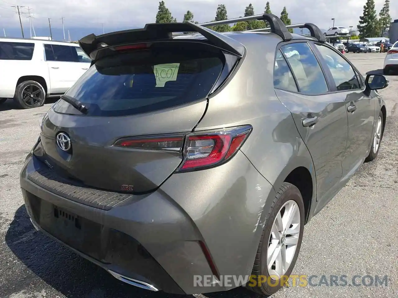 4 Photograph of a damaged car JTNK4RBEXK3044241 TOYOTA COROLLA 2019