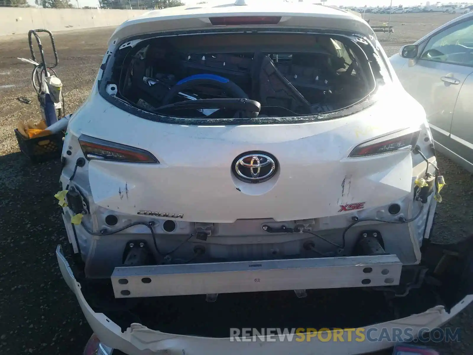 9 Photograph of a damaged car JTNK4RBEXK3051870 TOYOTA COROLLA 2019