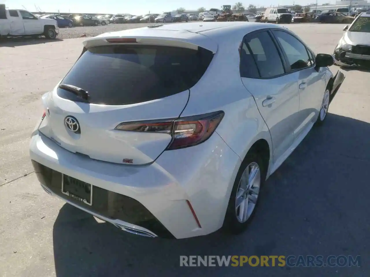 4 Photograph of a damaged car JTNK4RBEXK3052839 TOYOTA COROLLA 2019