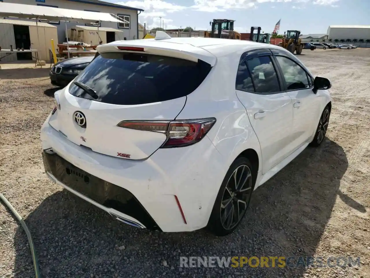 4 Photograph of a damaged car JTNK4RBEXK3062187 TOYOTA COROLLA 2019