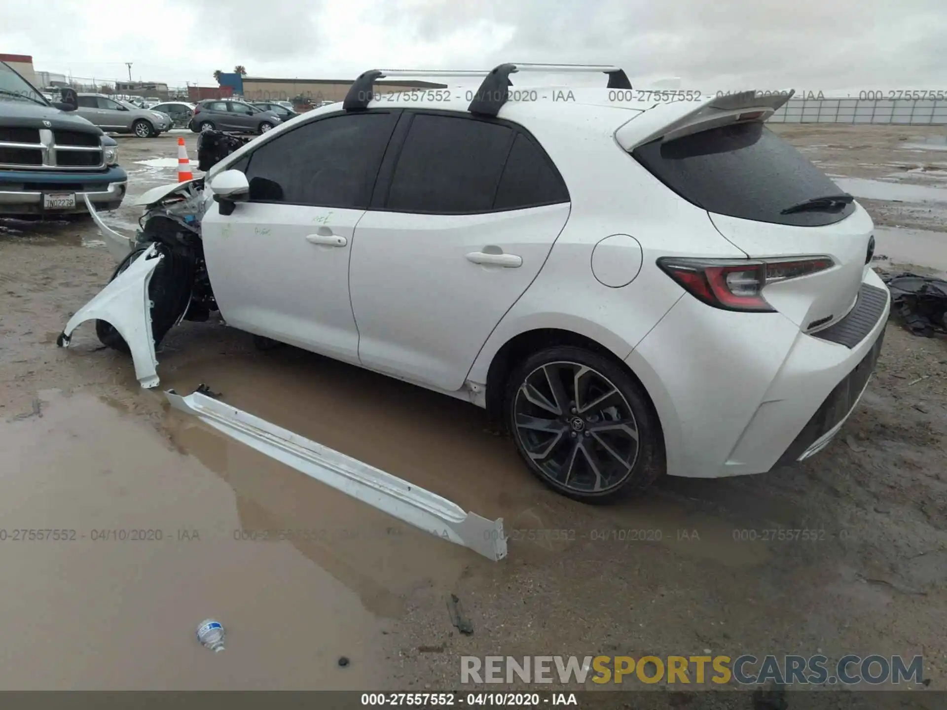 3 Photograph of a damaged car JTNK4RBEXK3064781 TOYOTA COROLLA 2019