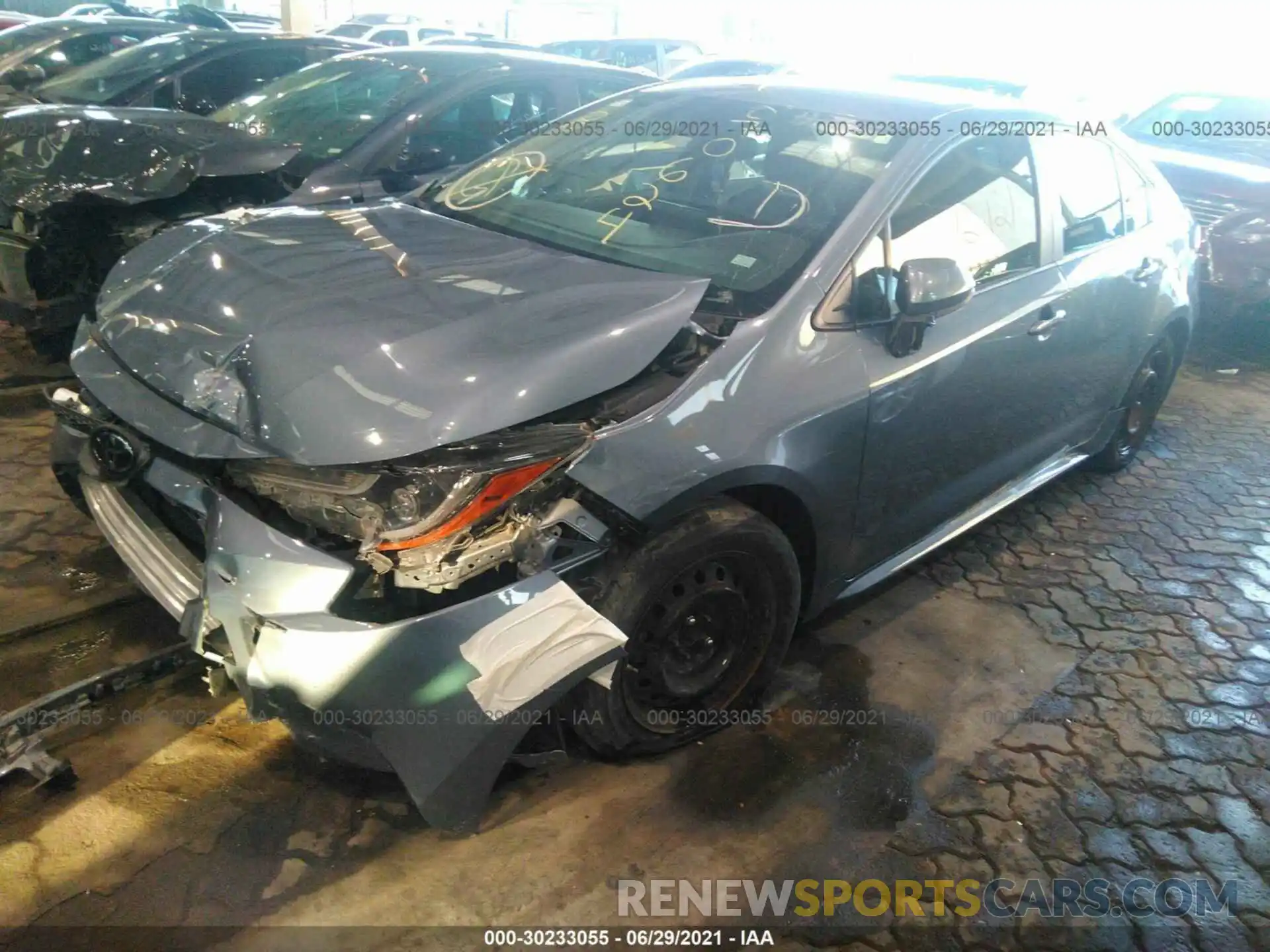 2 Photograph of a damaged car 00000000000070624 TOYOTA COROLLA 2020