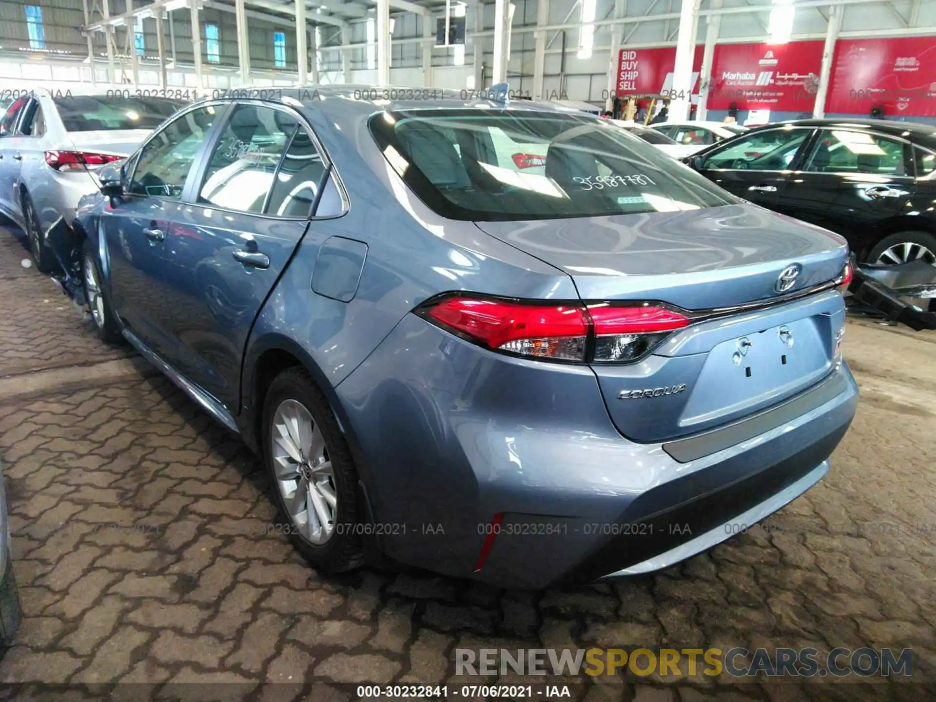 3 Photograph of a damaged car 0000000E6LP007451 TOYOTA COROLLA 2020