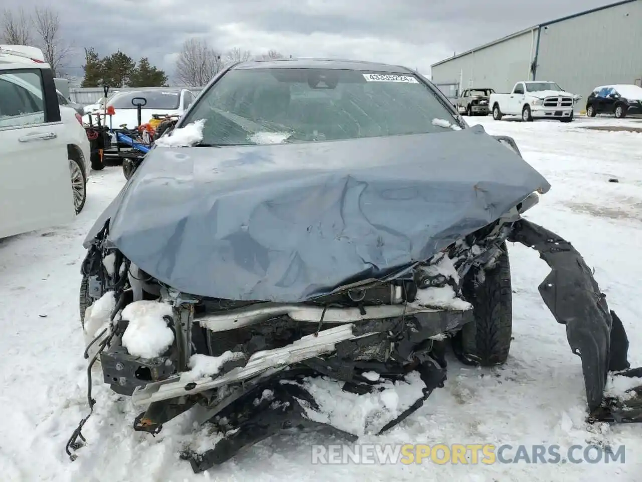 5 Photograph of a damaged car 5YFB4RBE1LP003445 TOYOTA COROLLA 2020