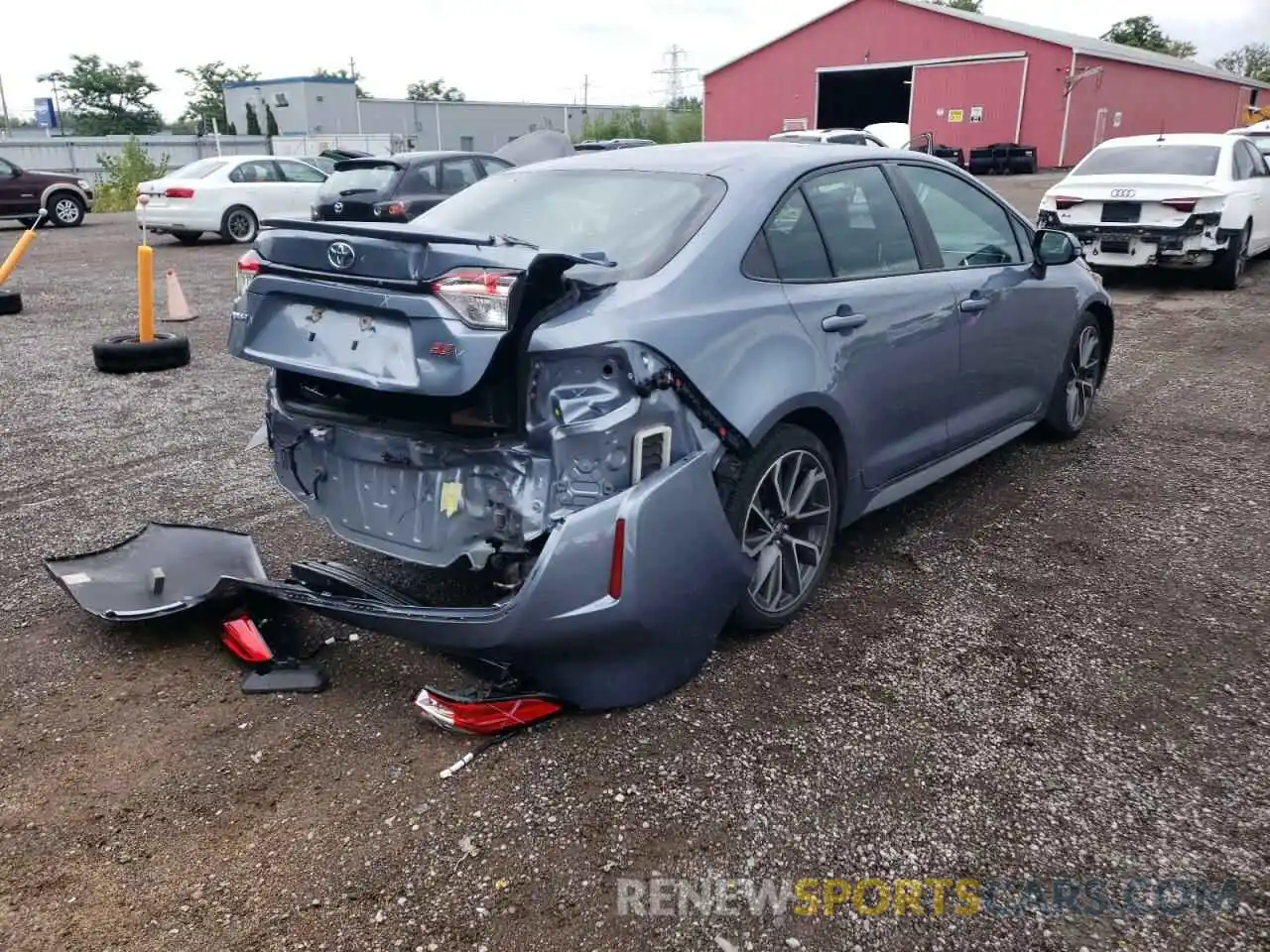 4 Photograph of a damaged car 5YFB4RBE1LP006443 TOYOTA COROLLA 2020