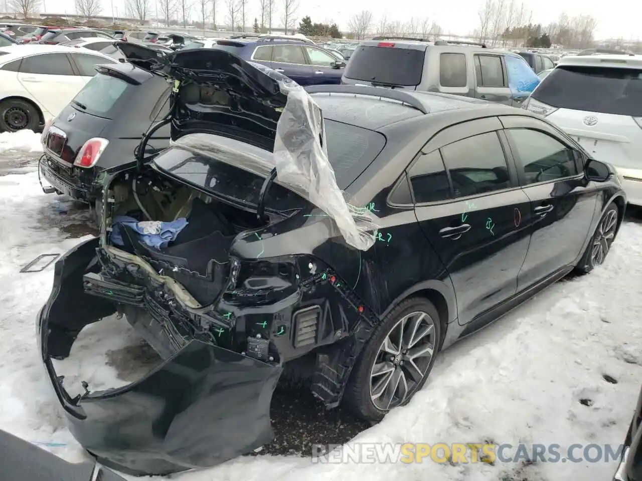 4 Photograph of a damaged car 5YFB4RBE2LP020724 TOYOTA COROLLA 2020