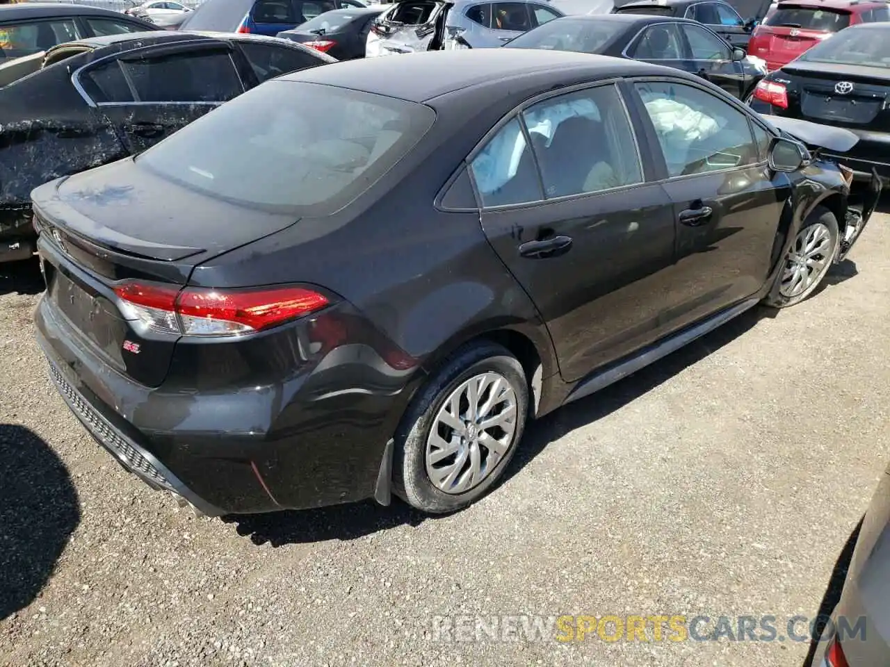 4 Photograph of a damaged car 5YFB4RBE4LP016805 TOYOTA COROLLA 2020