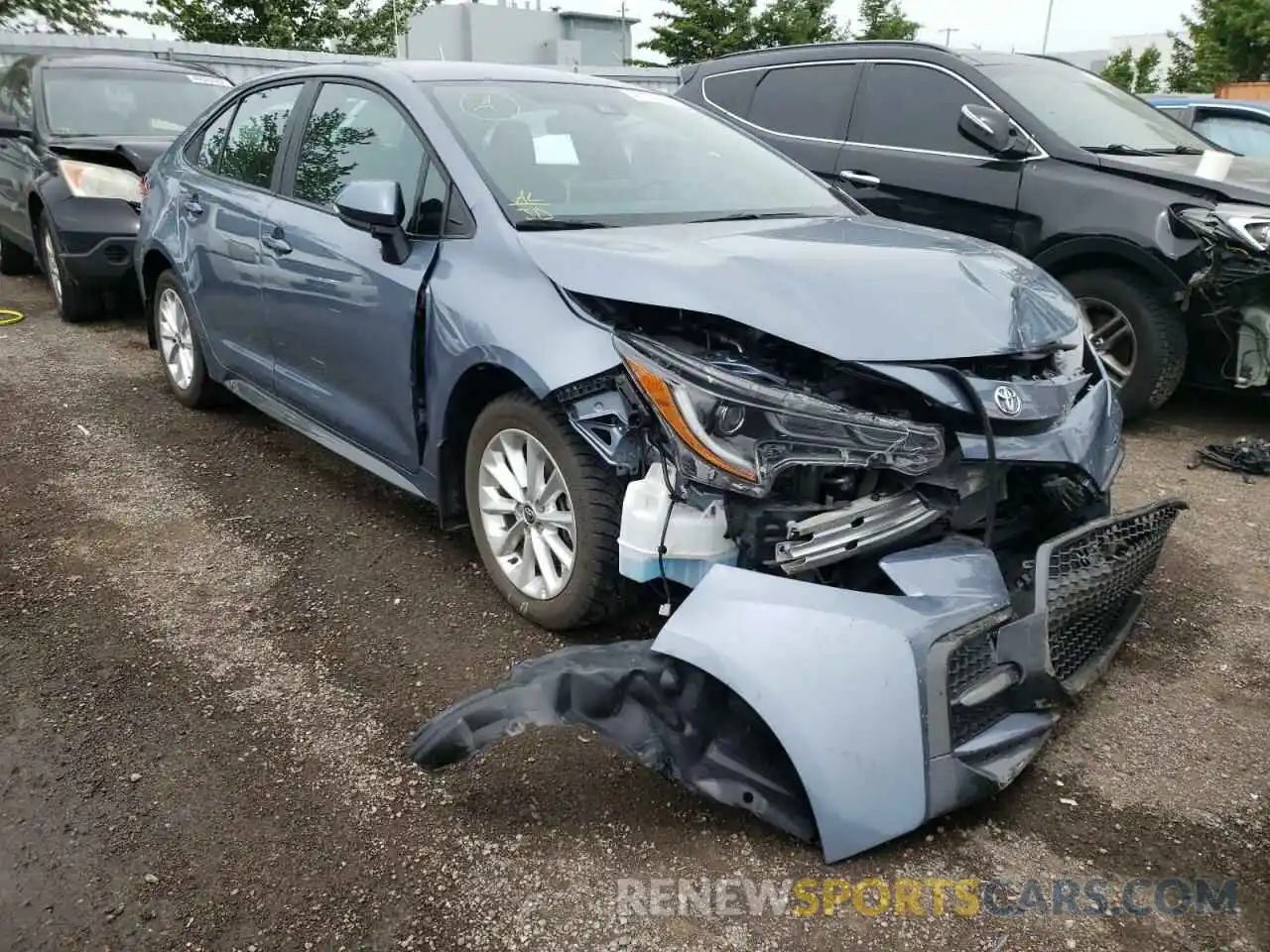 1 Photograph of a damaged car 5YFB4RBE4LP053742 TOYOTA COROLLA 2020