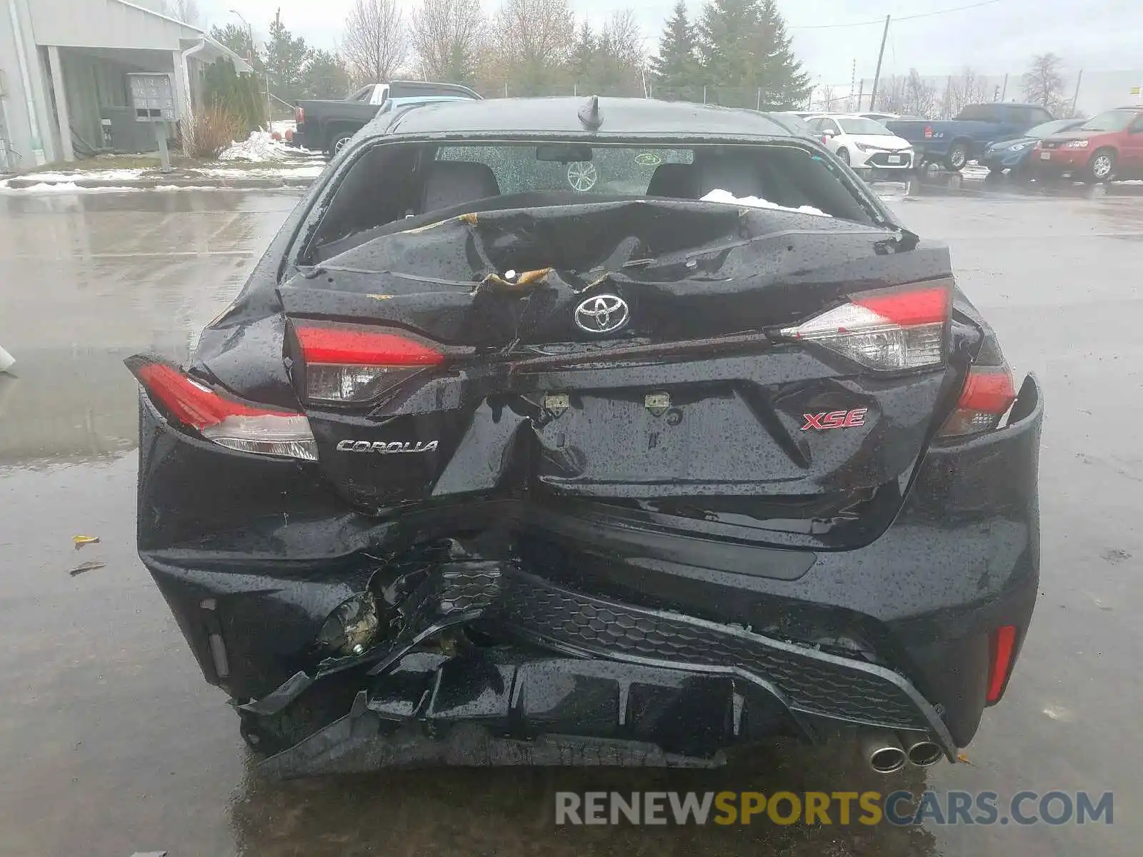 9 Photograph of a damaged car 5YFB4RBE6LP001254 TOYOTA COROLLA 2020