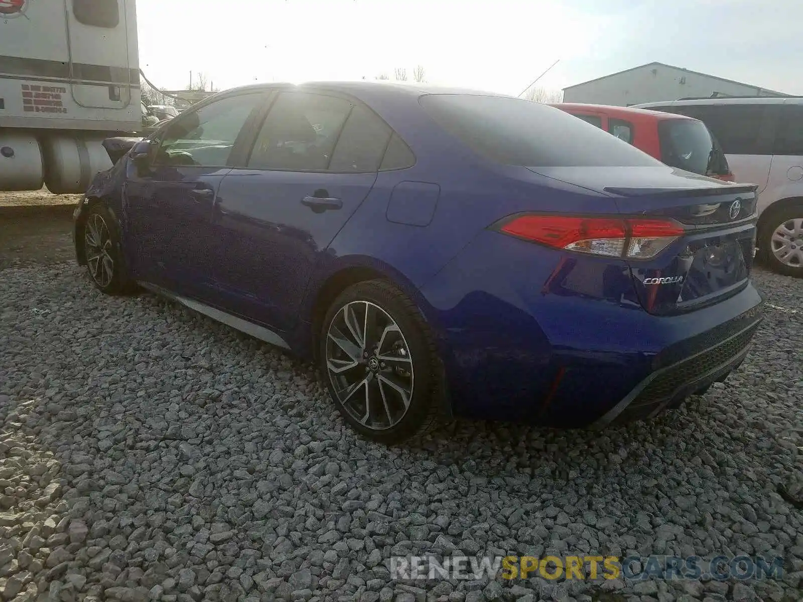 3 Photograph of a damaged car 5YFB4RBE6LP003716 TOYOTA COROLLA 2020