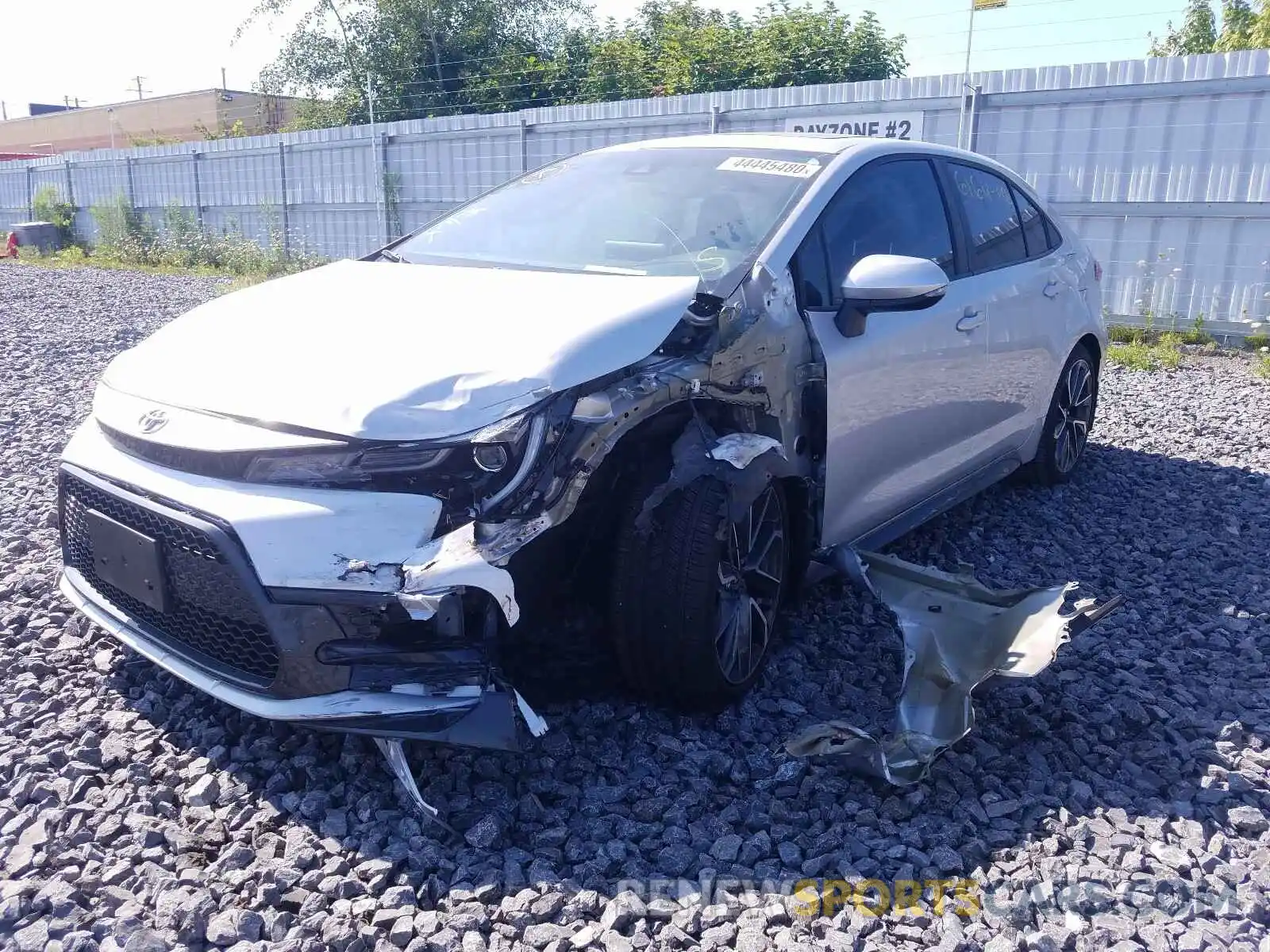 2 Photograph of a damaged car 5YFB4RBE8LP019979 TOYOTA COROLLA 2020