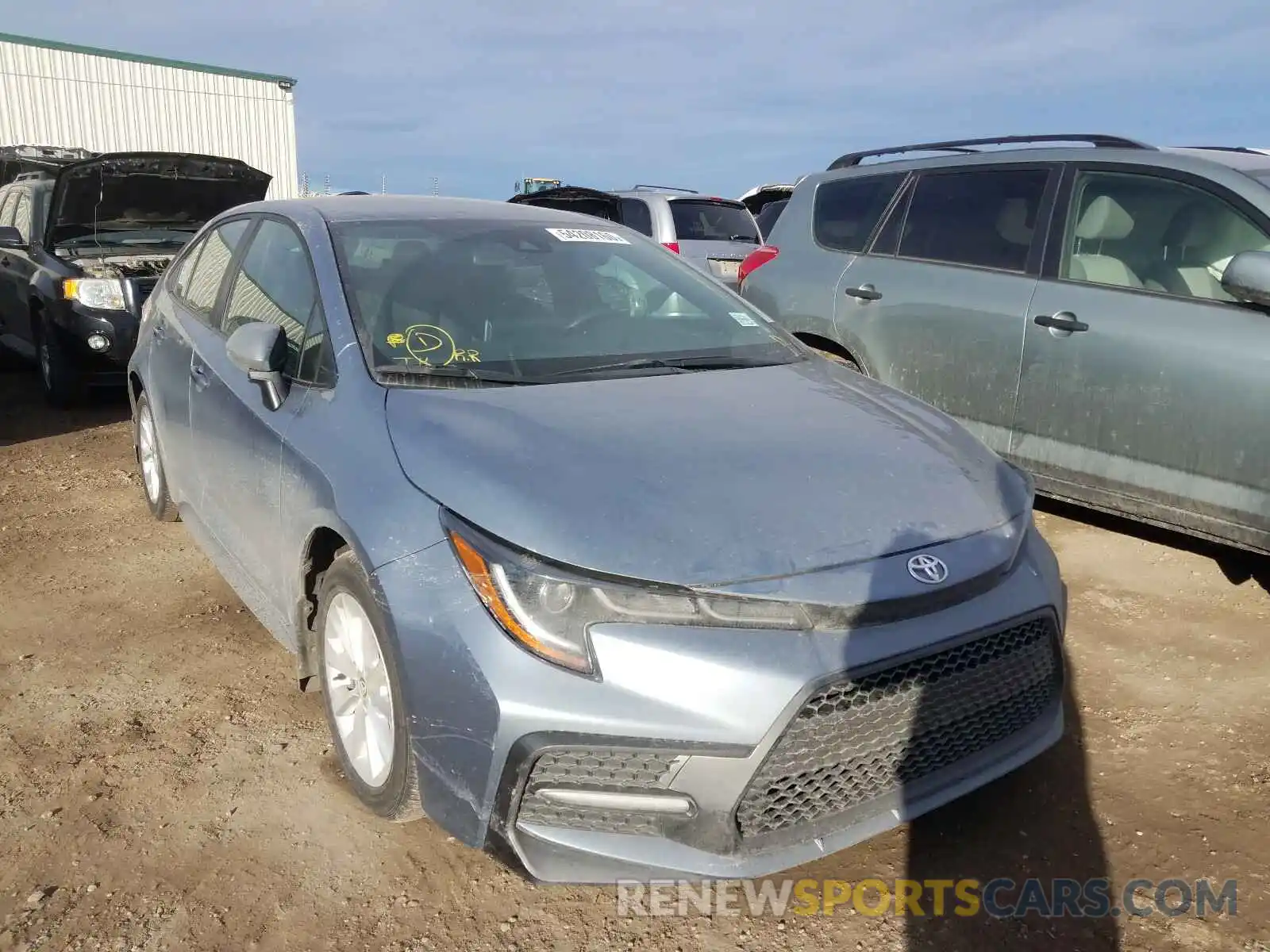 1 Photograph of a damaged car 5YFB4RBE9LP010899 TOYOTA COROLLA 2020