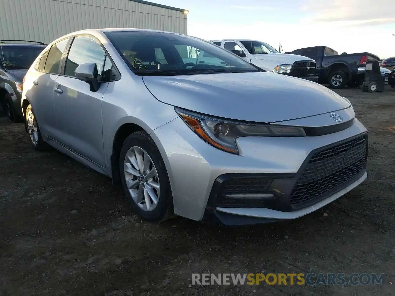 1 Photograph of a damaged car 5YFB4RBEXLP010779 TOYOTA COROLLA 2020