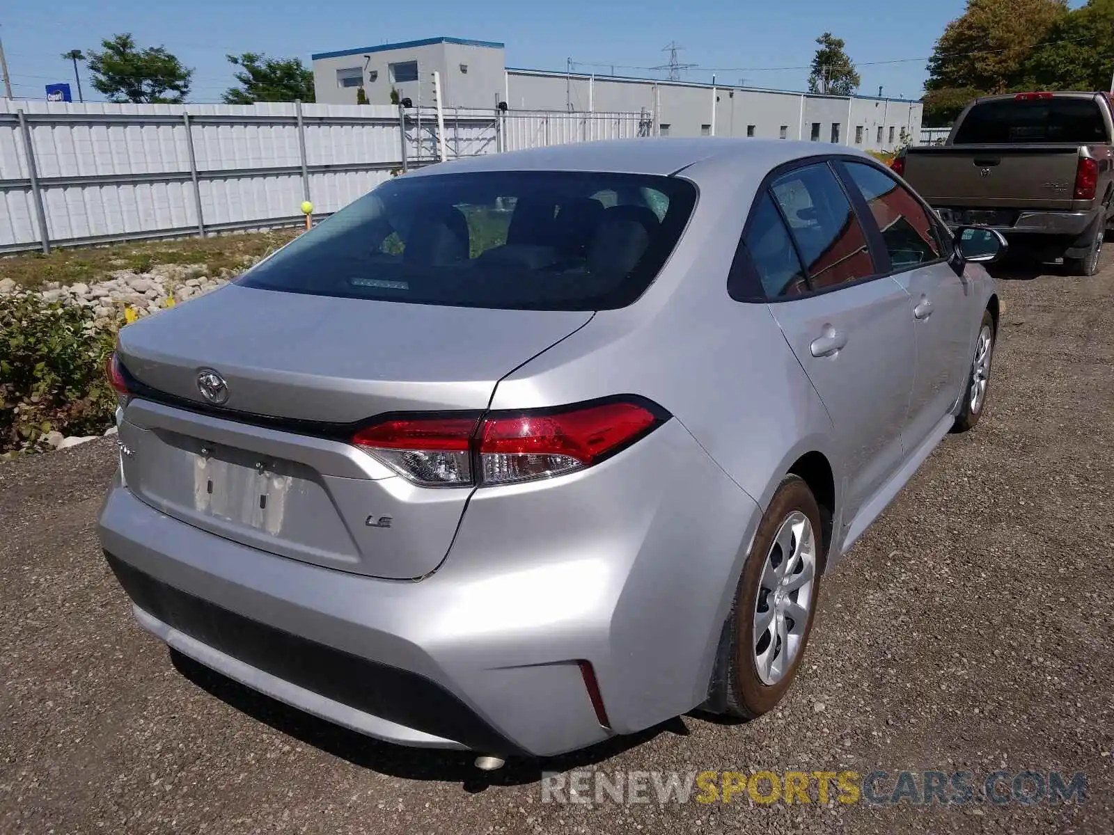 4 Photograph of a damaged car 5YFBPRBE0LP052188 TOYOTA COROLLA 2020