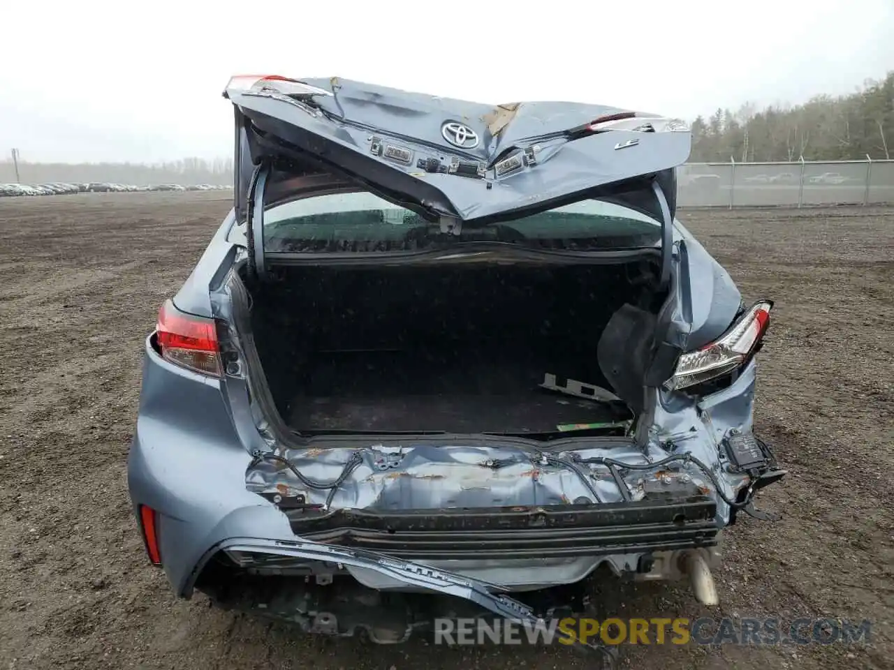 6 Photograph of a damaged car 5YFBPRBE0LP054412 TOYOTA COROLLA 2020