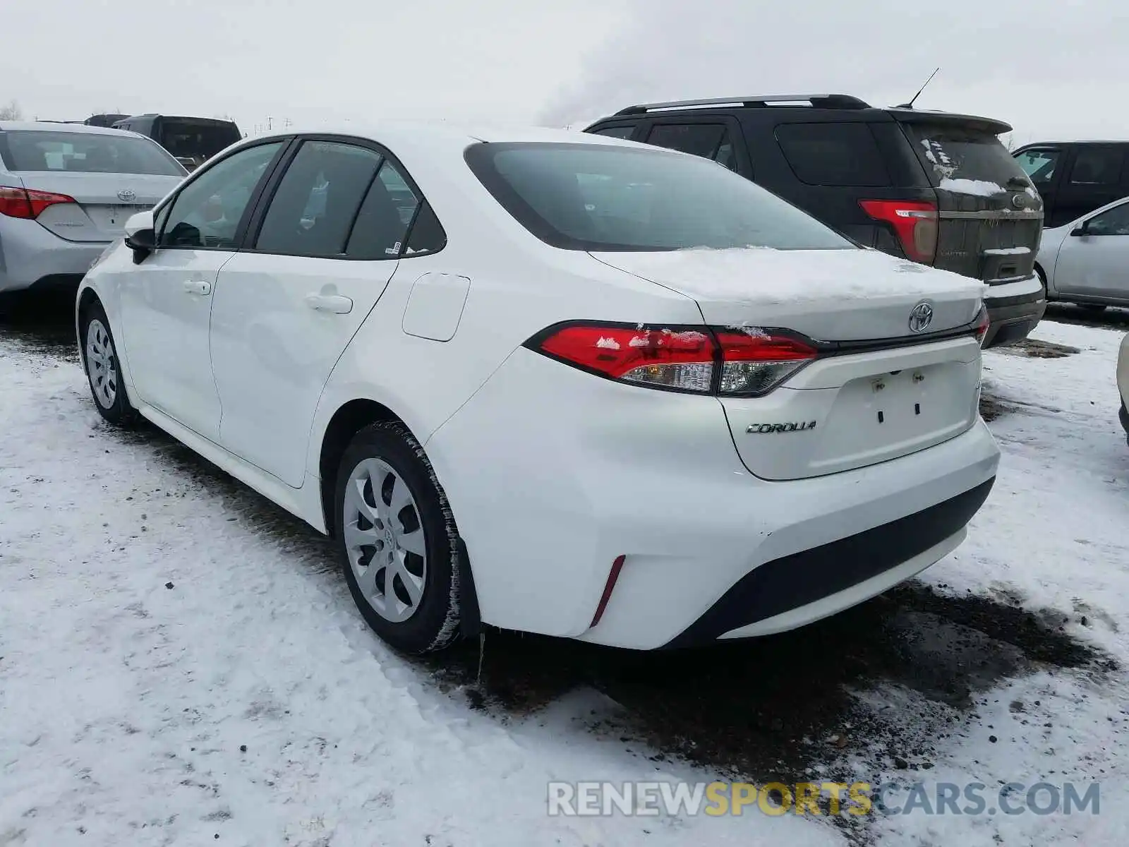 3 Photograph of a damaged car 5YFBPRBE1LP010600 TOYOTA COROLLA 2020