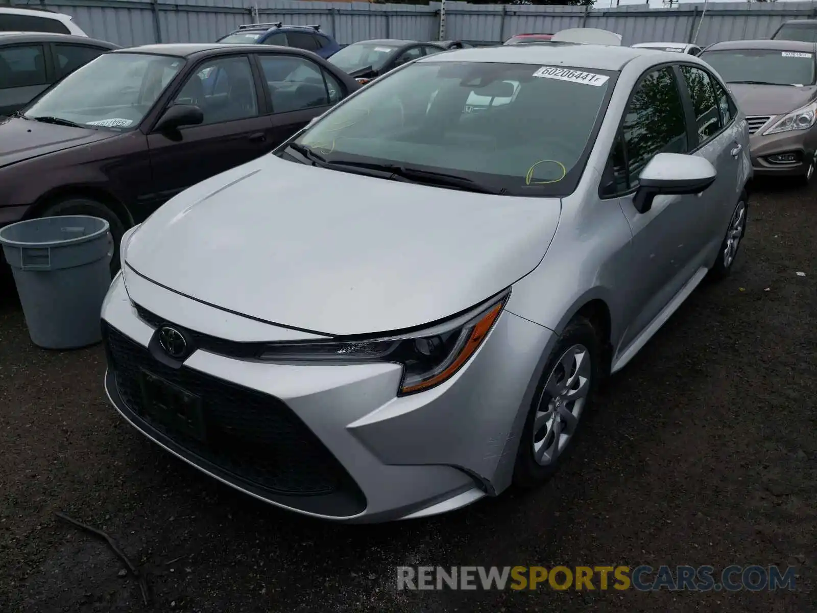 2 Photograph of a damaged car 5YFBPRBE1LP021211 TOYOTA COROLLA 2020