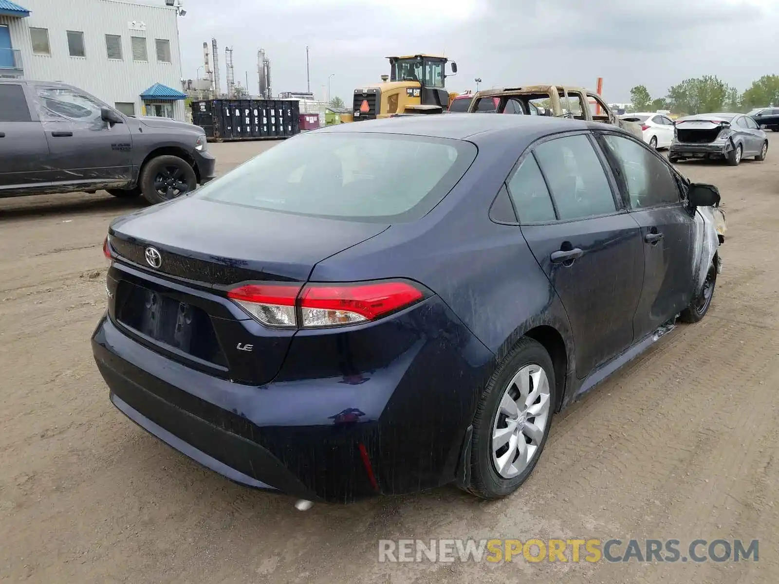 4 Photograph of a damaged car 5YFBPRBE1LP022116 TOYOTA COROLLA 2020