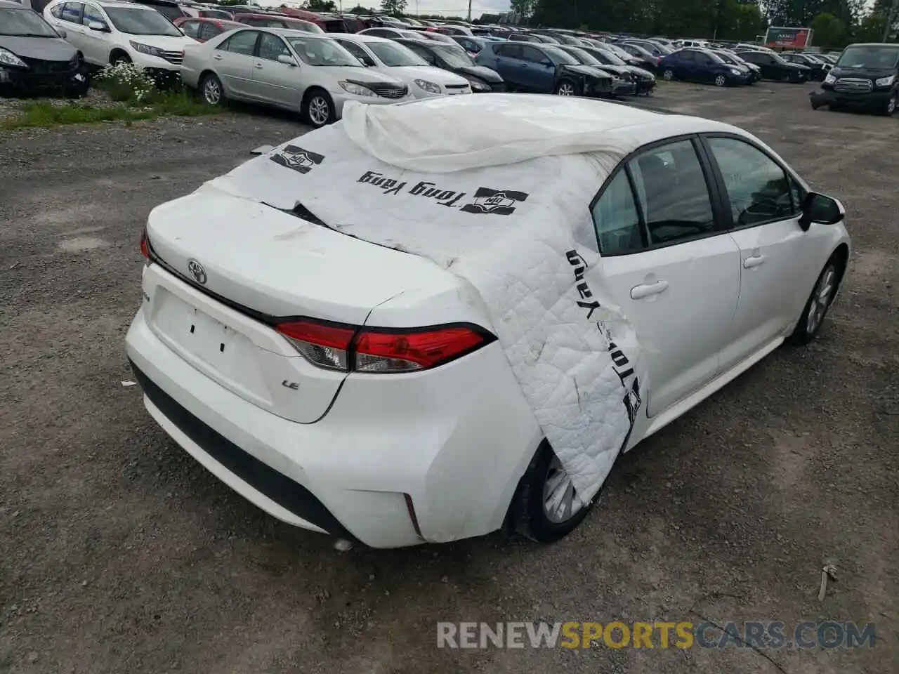 4 Photograph of a damaged car 5YFBPRBE2LP005289 TOYOTA COROLLA 2020