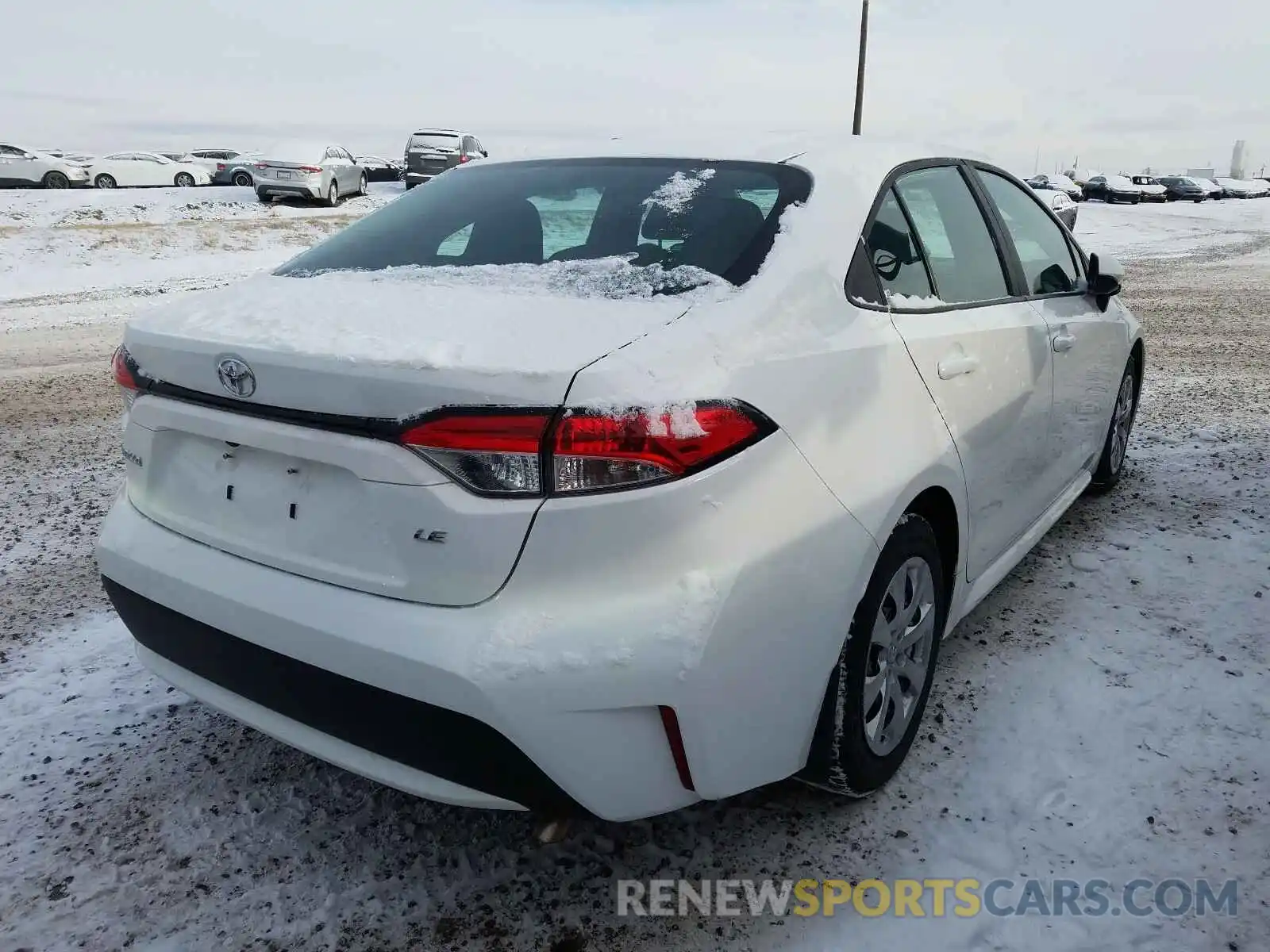 4 Photograph of a damaged car 5YFBPRBE2LP011111 TOYOTA COROLLA 2020