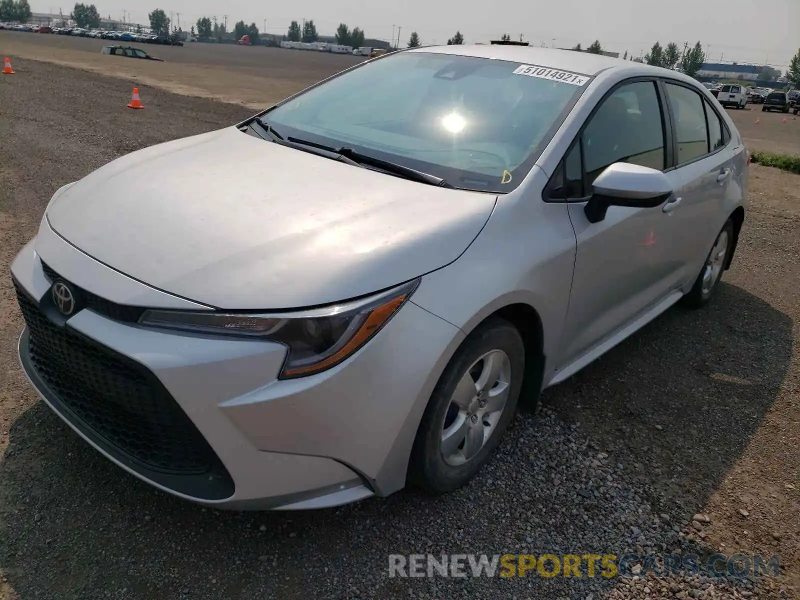 2 Photograph of a damaged car 5YFBPRBE2LP059899 TOYOTA COROLLA 2020