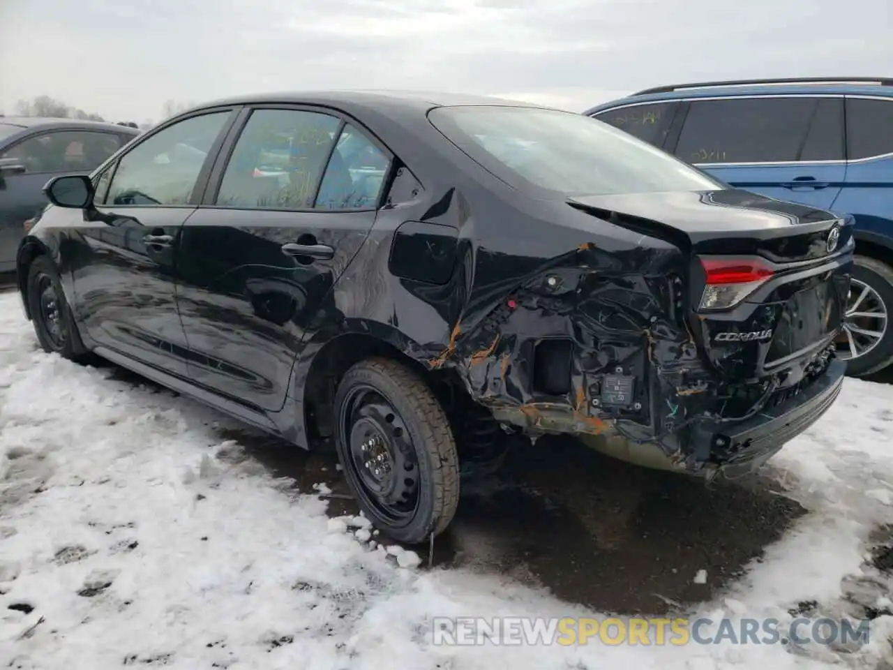 3 Photograph of a damaged car 5YFBPRBE2LP126436 TOYOTA COROLLA 2020