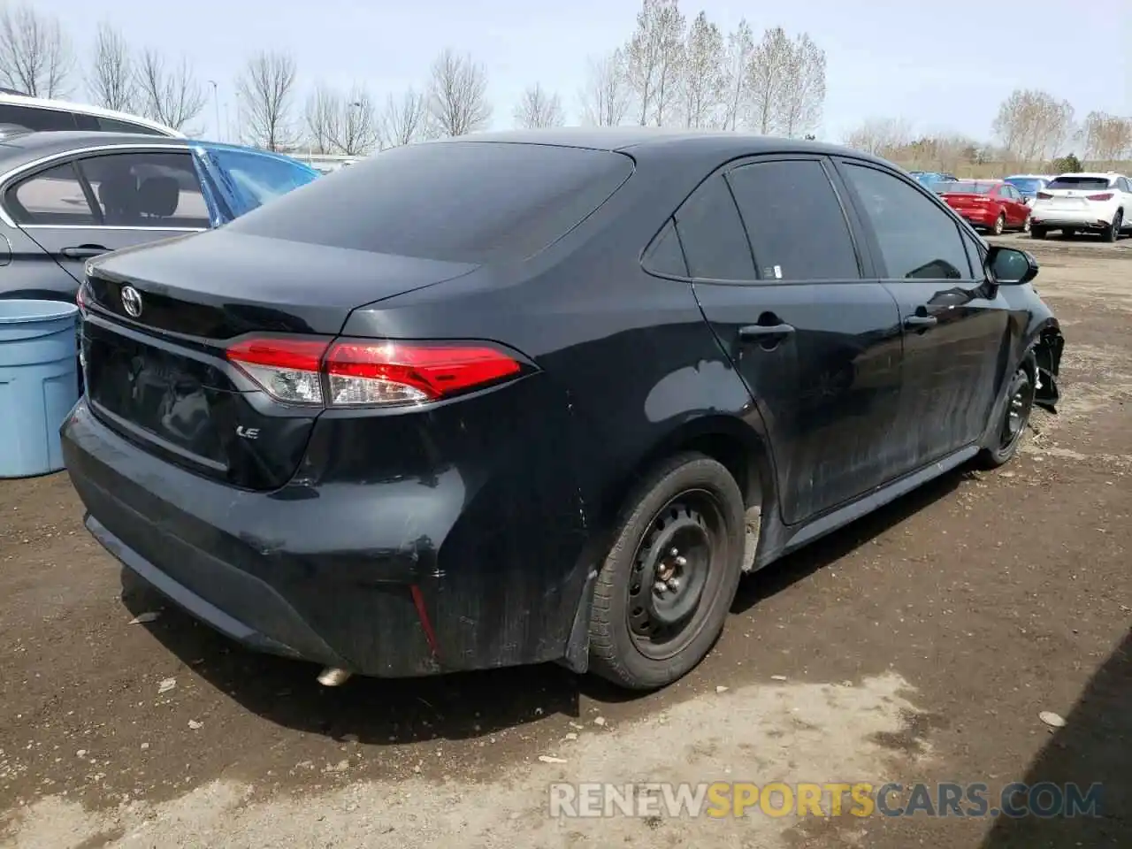 4 Photograph of a damaged car 5YFBPRBE3LP003258 TOYOTA COROLLA 2020